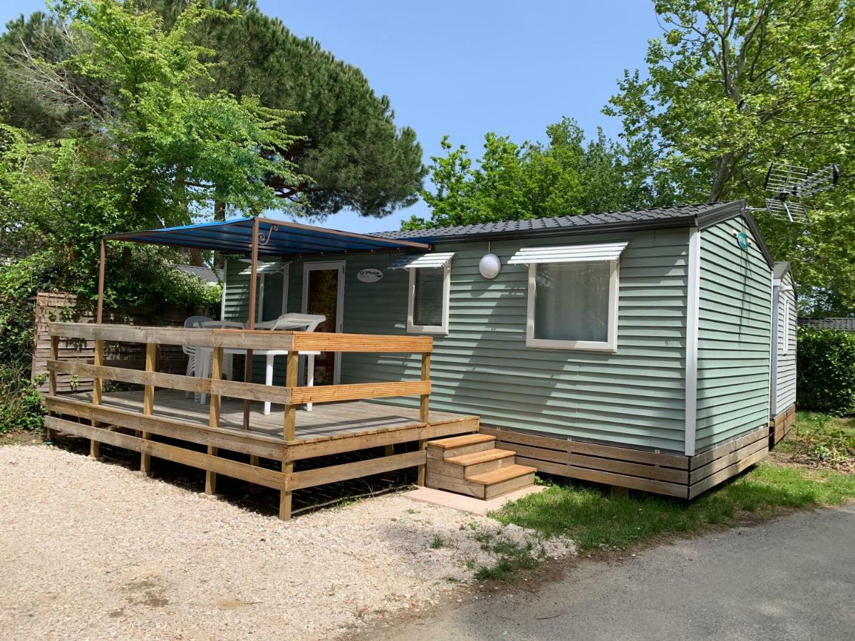 Mobilhomes De Pierrot 4*